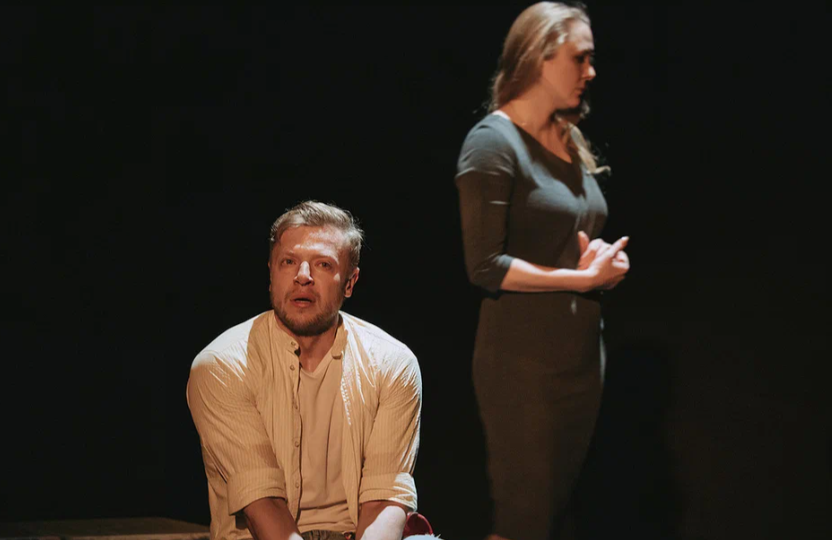 Похороните меня за плинтусом