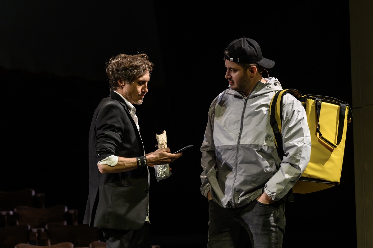 9 ряд. 10, 11 место