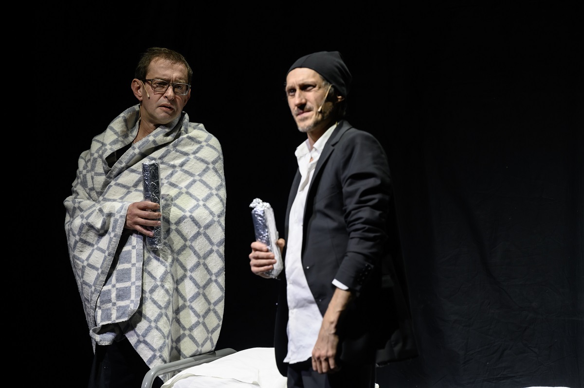 9 ряд. 10, 11 место