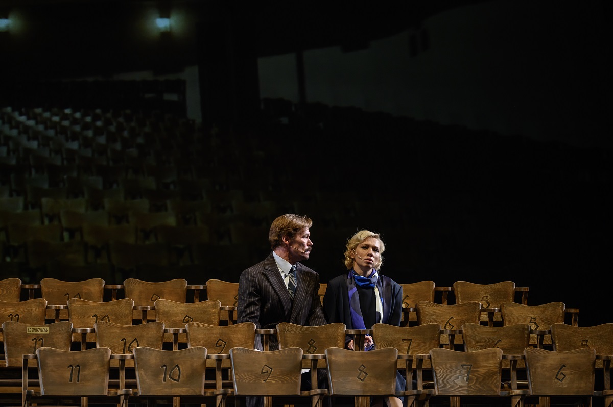 9 ряд. 10, 11 место