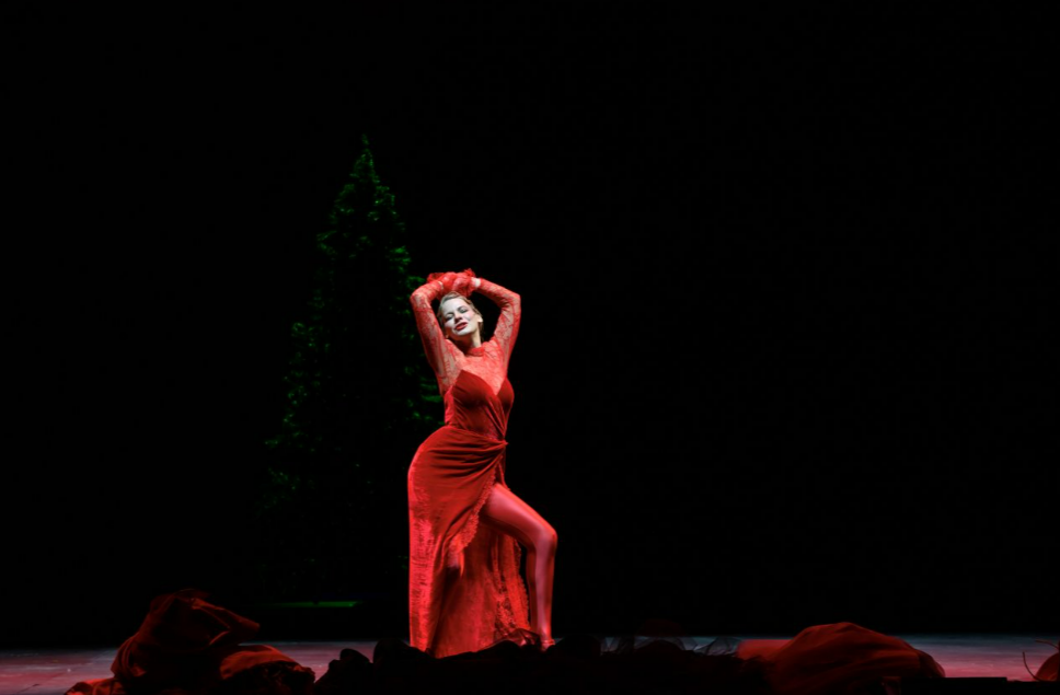 8 разгневанных женщин